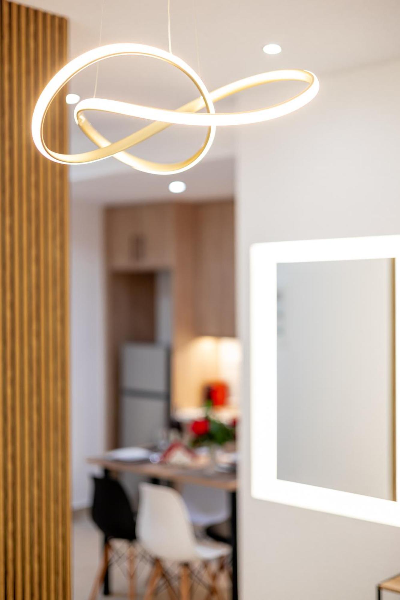 Pagani Urban - Premium Private Apartment Каламата Екстериор снимка
