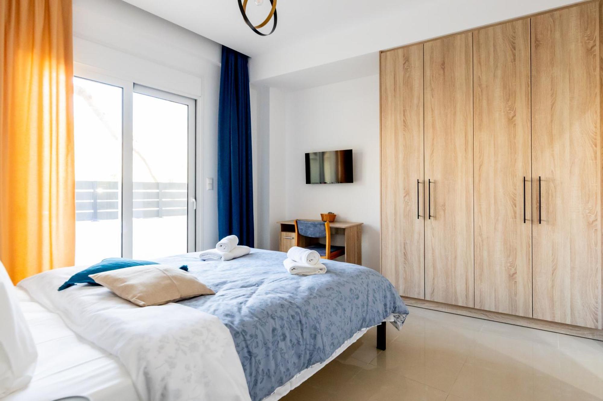 Pagani Urban - Premium Private Apartment Каламата Екстериор снимка