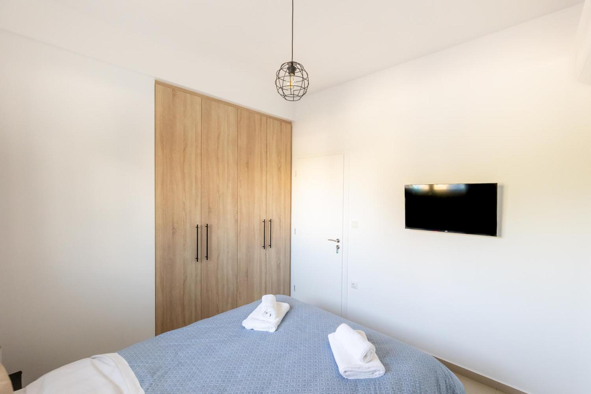 Pagani Urban - Premium Private Apartment Каламата Екстериор снимка