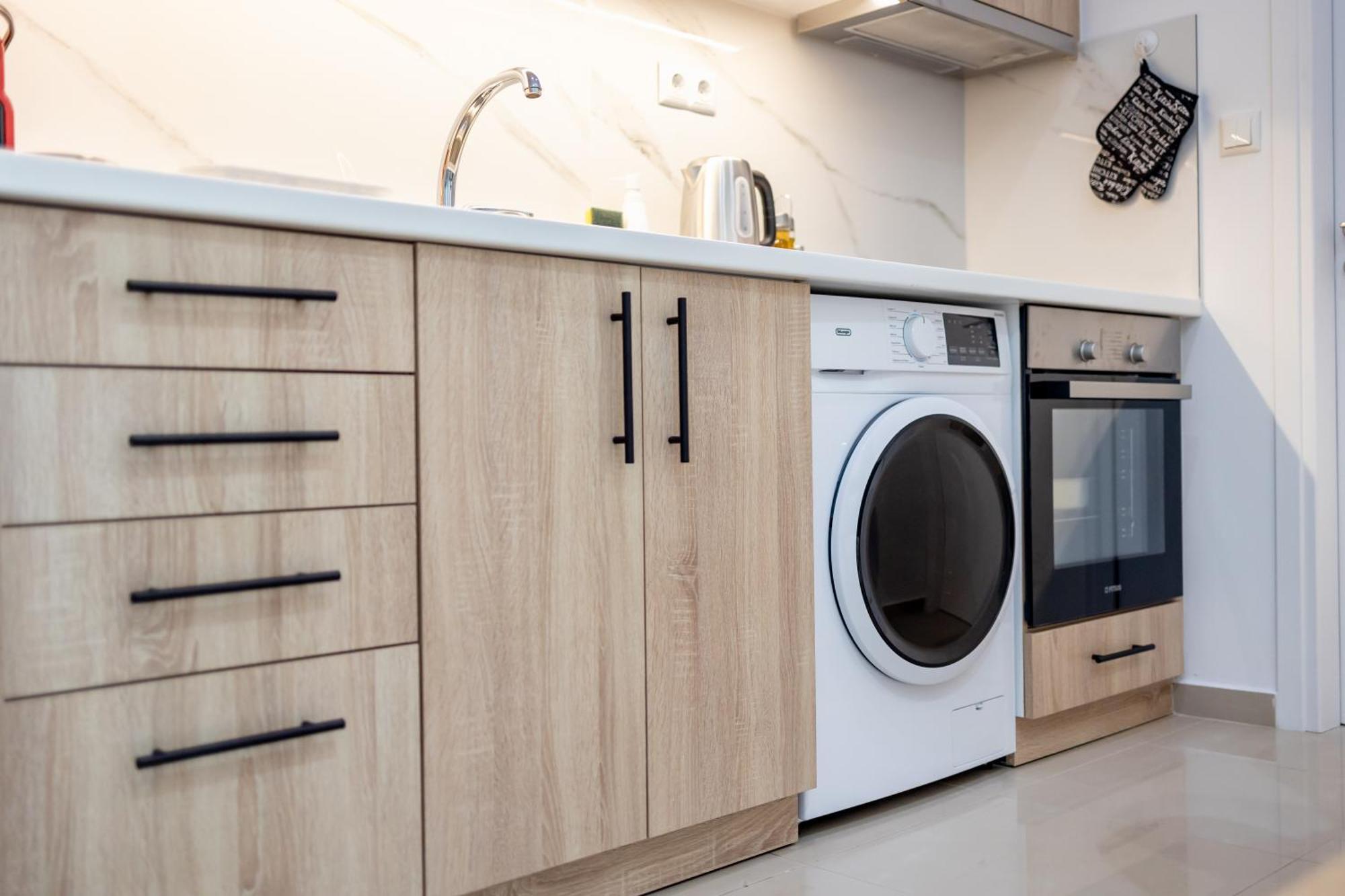 Pagani Urban - Premium Private Apartment Каламата Екстериор снимка