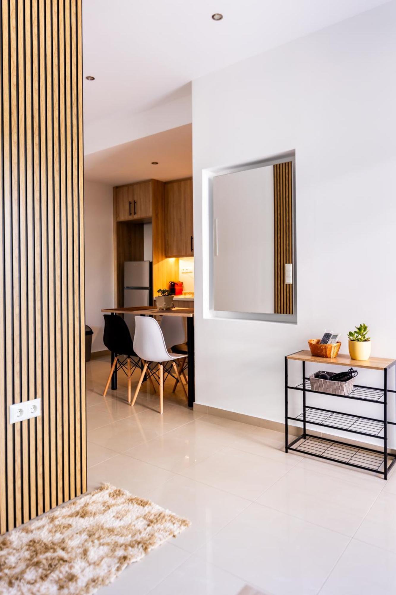 Pagani Urban - Premium Private Apartment Каламата Екстериор снимка